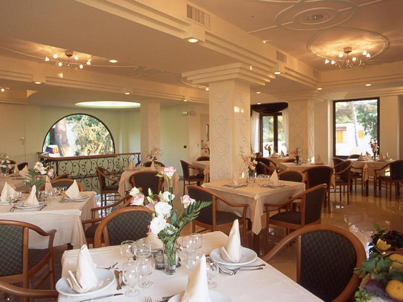 Albergo Villa Hibiscus Forio  Exterior photo
